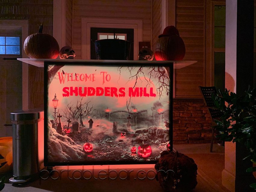 Bar portable sur le thème d'Halloween Bar portable sur le thème d'Halloween