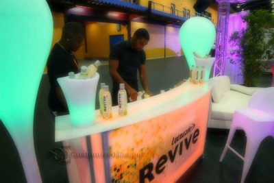 Curve Top für 62" Portable Bar