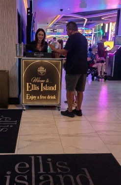 Mini Portable Bar - Casino Mini Portable Casino Bar
