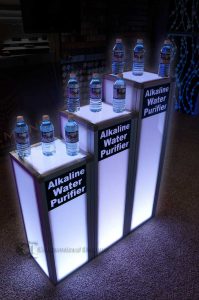 Mesas de feria iluminadas con LED