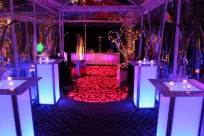 Mesas altas modulares Element con tablero cuadrado de 30